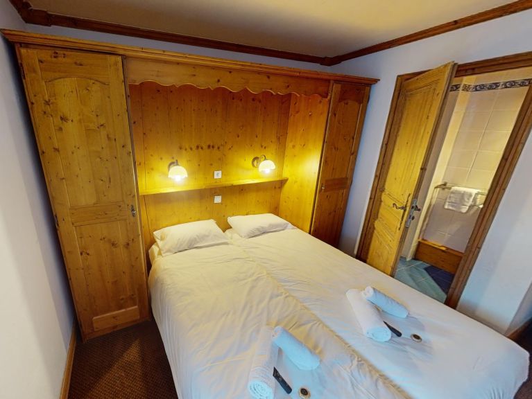 Chalet-apartment Les Arolles
