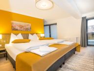 Apartment Kristall Plaza Niederau Penthouse with fire place and private sauna-3
