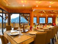 Chalet Les Frasses with private sauna and outdoor whirlpool-5