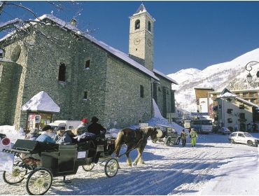 Ski village Authentic winter sport village at the foot of the Galibier-2