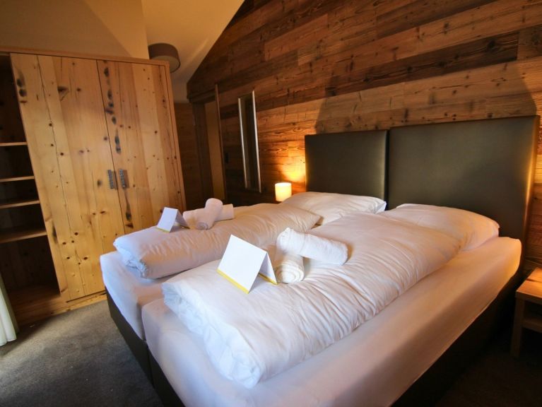 Chalet Crystal catering included