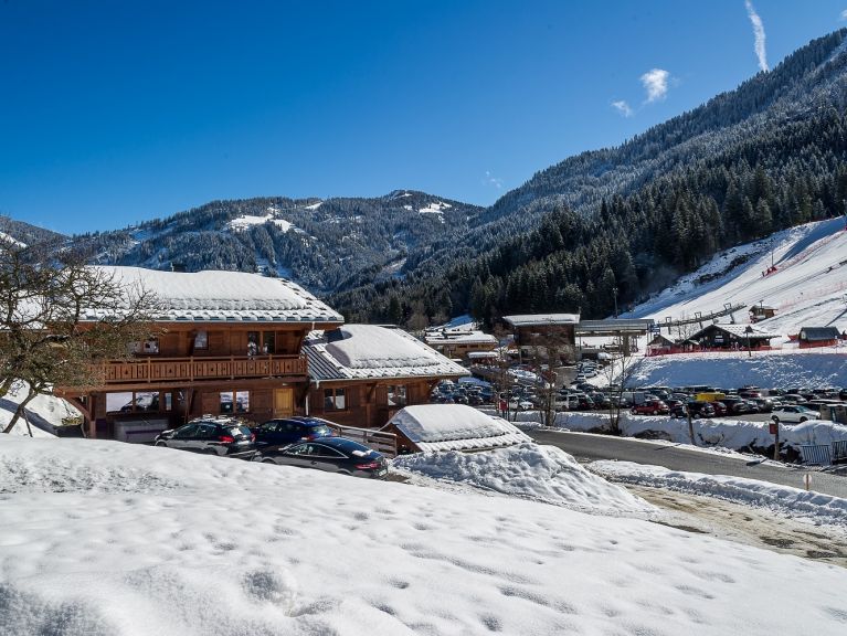 Chalet Bruno with outside whirlpool