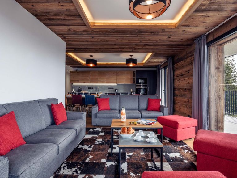 Apartment L'Orée du Bois with outdoor hot tub