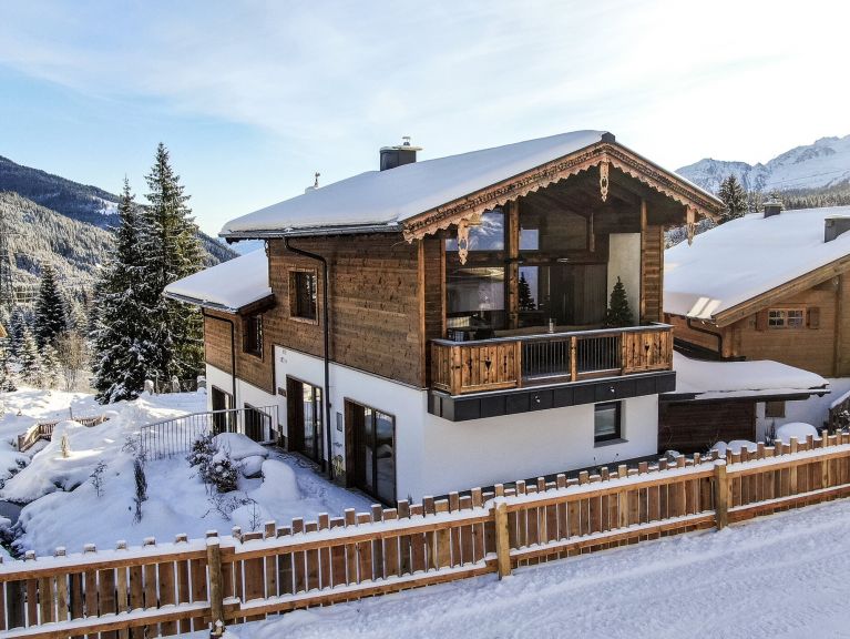 Chalet Pinzgauer Almhütte