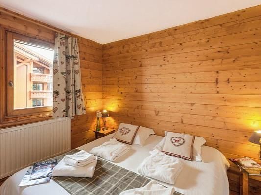 Chalet-apartment Les Alpages de Reberty with cabin