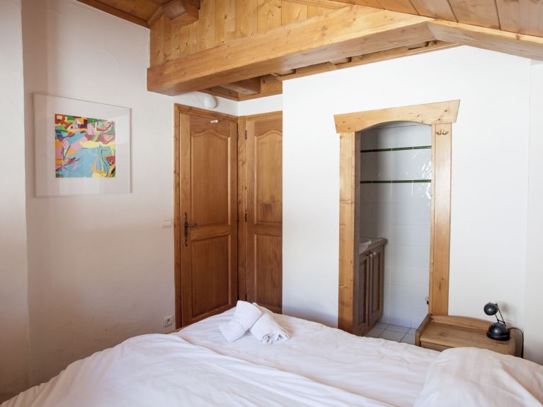 Chalet Le Hameau des Marmottes on the slope