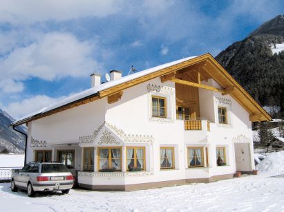 Chalet-apartment Romantica combination 5 + 6-person apartment-1