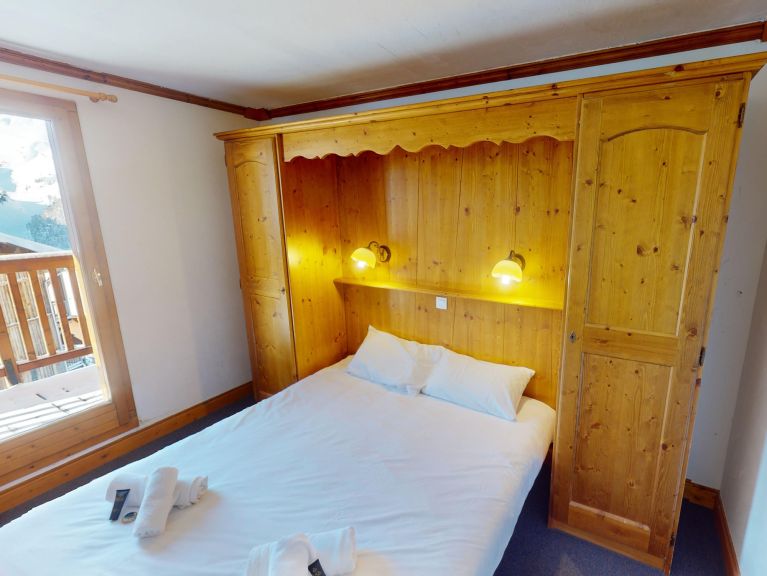 Chalet-apartment Les Arolles