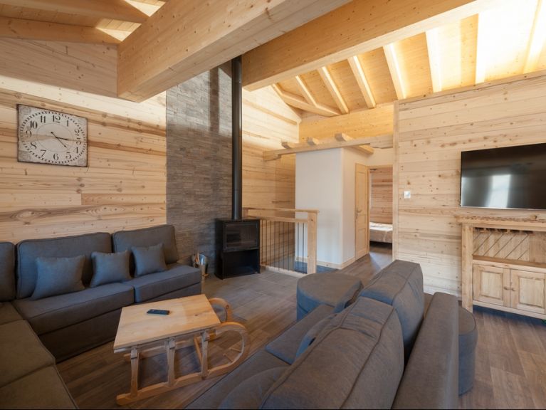 Chalet-apartment Emma with wood stove