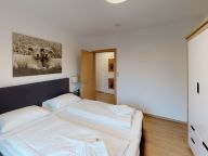 Chalet Edelweiss am See Combination, 5 apts. including communal kitchen/dining area-39