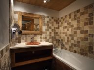 Chalet-apartment La Cime des Arcs confort with cabin-10