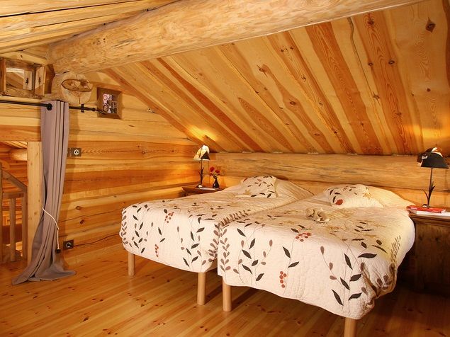 Chalet Leslie Alpen with sauna and whirlpool bath