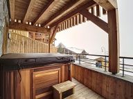 Chalet-apartment Chalet 2000 with outdoor whirlpool-3