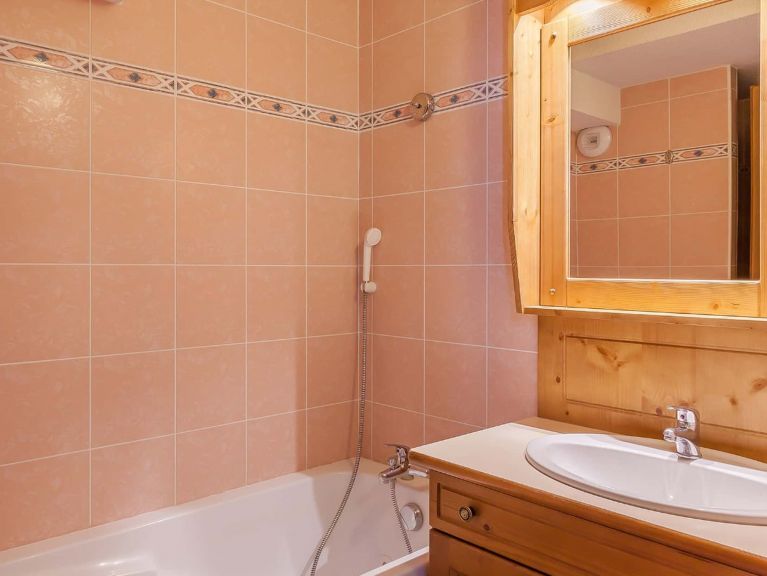 Chalet-apartment Les Balcons de La Rosière with cabin