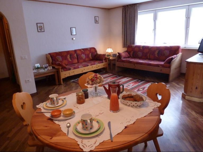 Chalet-apartment Casa Canazei
