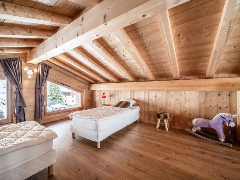 Chalet Bruno with outside whirlpool