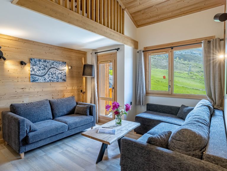 Apartment W2050