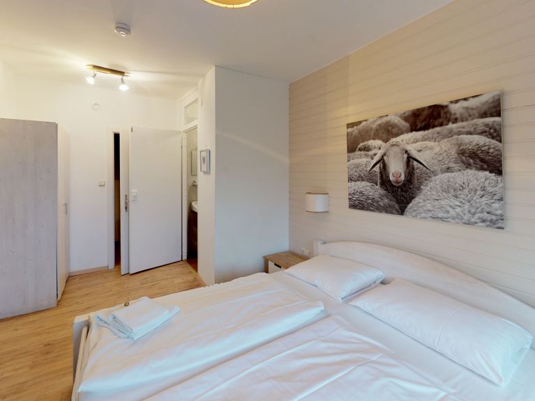 Chalet Edelweiss am See Combination, 5 apts. including communal kitchen/dining area