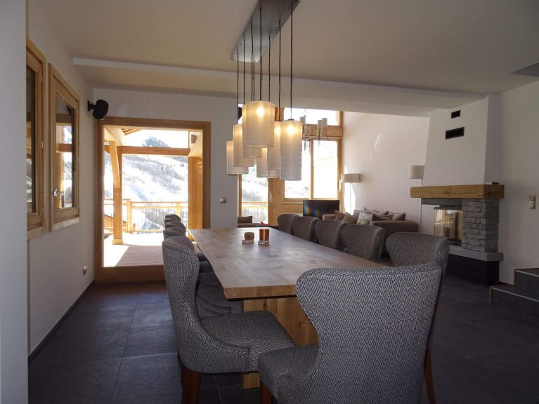 Chalet Caseblanche Bouc Blanc with fireplace and sauna