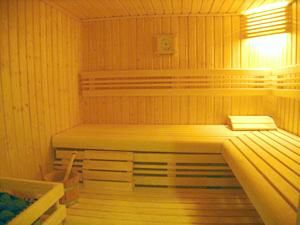 Apartment Les Terrasses du Corbier with cabin