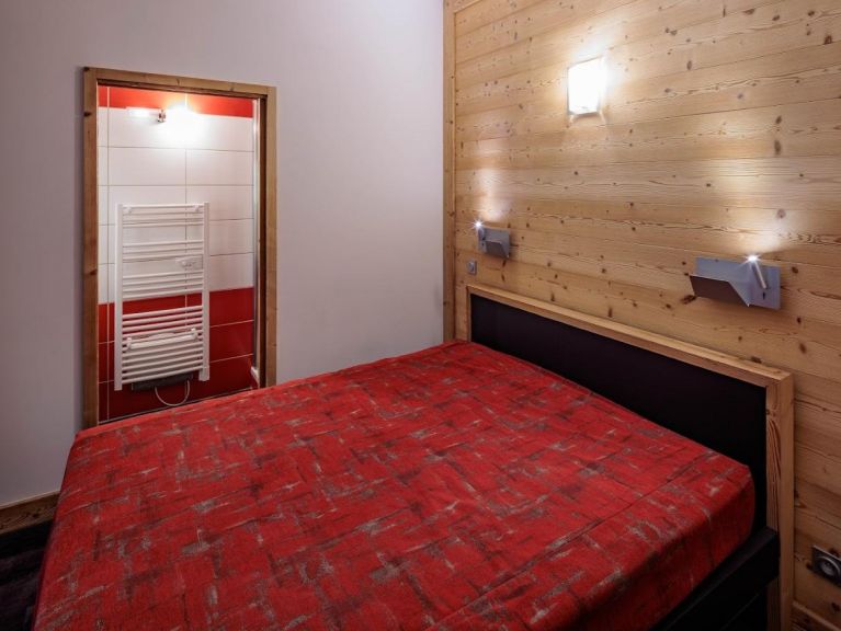 Apartment Backgammon