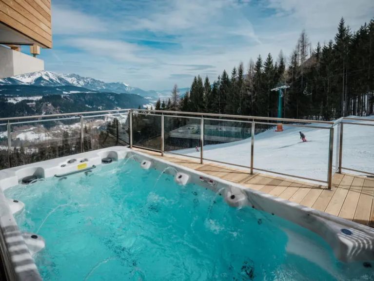 Chalet Reiteralm with swimming spa