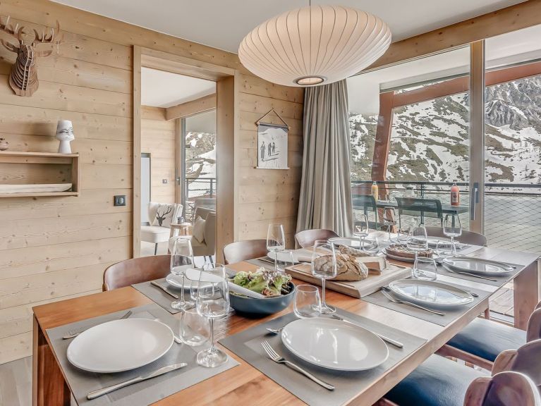 Apartment Phoenix Winter is coming