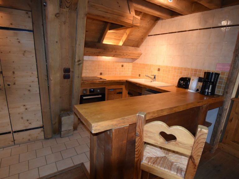 Chalet-apartment Clovis with private sauna