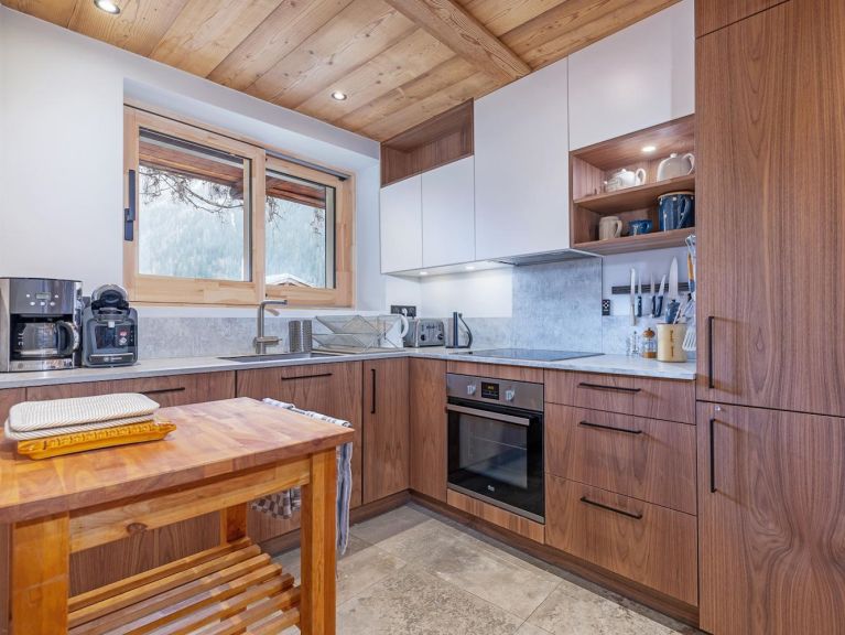 Chalet de Claude with private sauna