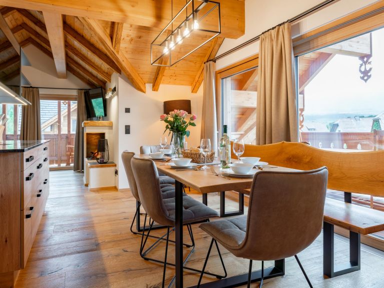 Apartment AlmApART 8-3 / Penthouse