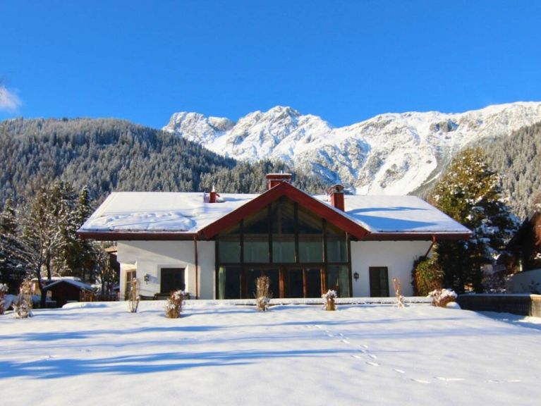 Chalet Anna Maria catering included