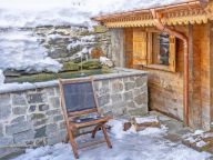 Chalet Villaroger with outdoor whirlpool and infrared sauna-17