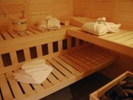 Chalet Haute Cime with outdoor whirlpool and sauna-19