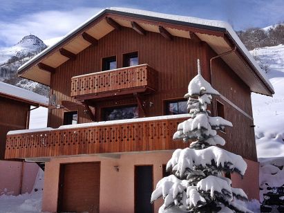 Chalet Lacuzon Ski Royal with sauna and whirlpool-1
