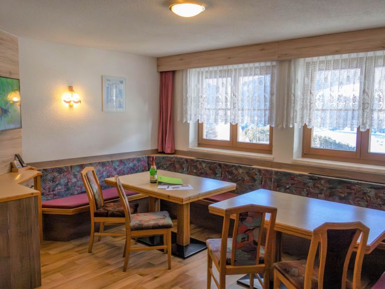 Chalet-apartment Moosbichl