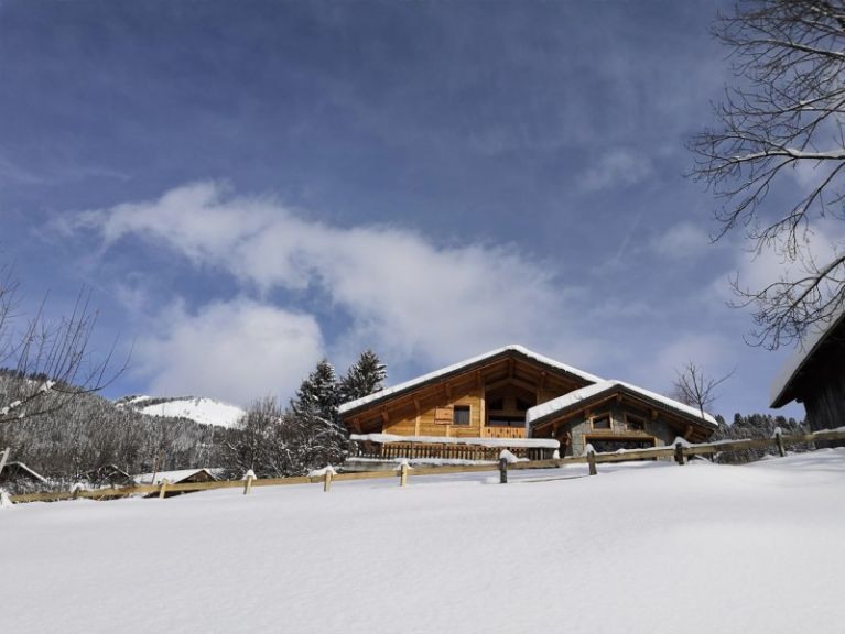 Chalet Vuargnes with private sauna and swimming pool