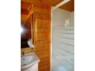 Chalet Le Passe-Temps with private sauna-17