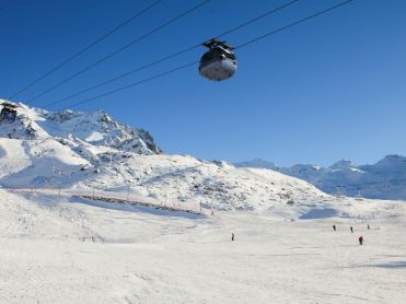 Ski holiday including a ski pass in Val Thorens