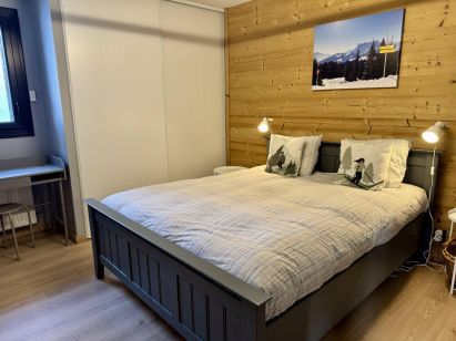 Apartment Le 360 No. 19 with outdoor whirlpool-2