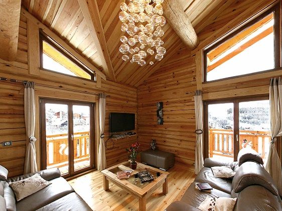 Chalet Leslie Alpen with sauna and whirlpool bath